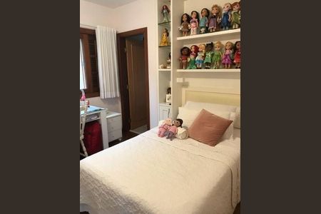 Casa de condomínio à venda com 310m², 4 quartos e 4 vagas