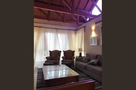 Casa de condomínio à venda com 310m², 4 quartos e 4 vagas