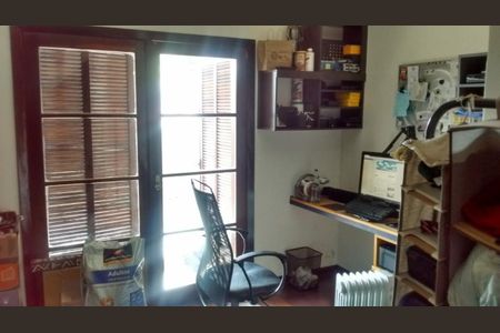 Casa à venda com 120m², 2 quartos e 1 vaga