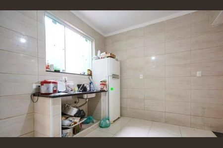 Casa à venda com 3 quartos, 170m² em Jardim Textil, São Paulo