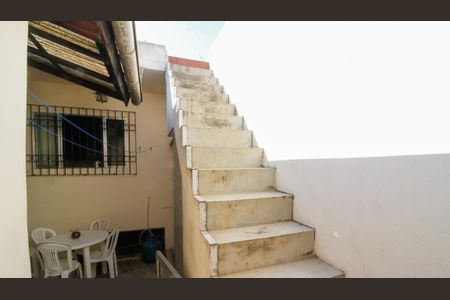 Casa à venda com 170m², 3 quartos e 2 vagas