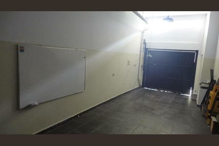 Casa à venda com 155m², 2 quartos e 1 vaga