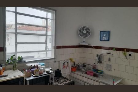Casa à venda com 155m², 2 quartos e 1 vaga