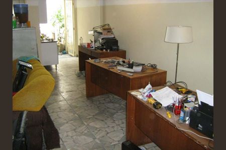 Casa à venda com 155m², 2 quartos e 1 vaga