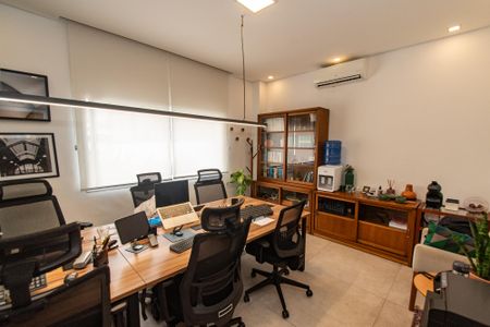 Casa à venda com 156m², 6 quartos e 1 vaga Casa à venda com 156m², 6 quartos e 1 vagaQuarto 4