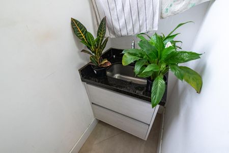 Casa à venda com 156m², 6 quartos e 1 vaga Casa à venda com 156m², 6 quartos e 1 vagaBanheiro