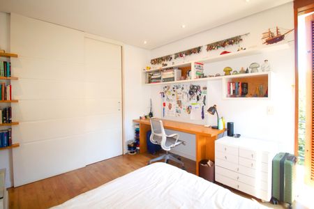 Casa à venda com 451m², 5 quartos e sem vagaSuíte 2