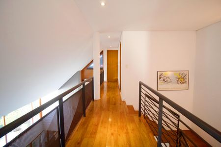 Casa à venda com 451m², 5 quartos e sem vagaEscada