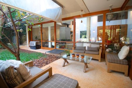 Casa à venda com 451m², 5 quartos e sem vagaÁrea Externa