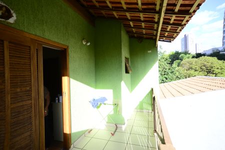 Casa à venda com 180m², 4 quartos e 10 vagasSuíte 3