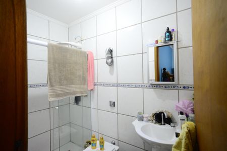 Casa à venda com 180m², 4 quartos e 10 vagasBanheiro da Suíte 2