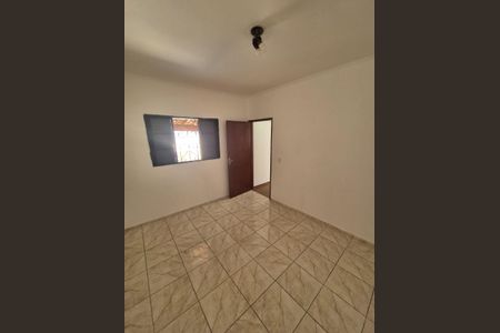 Casa à venda com 100m², 3 quartos e 2 vagas