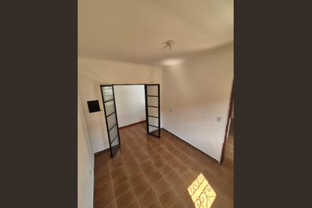 Casa à venda com 100m², 3 quartos e 2 vagas