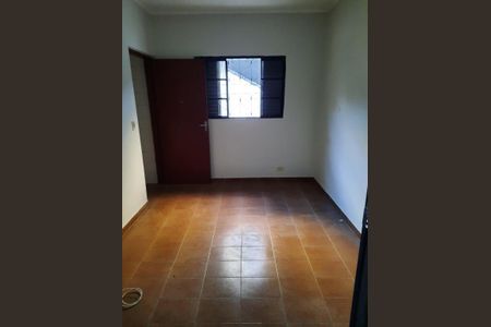 Casa à venda com 100m², 3 quartos e 2 vagas
