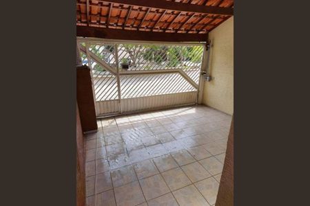 Casa à venda com 160m², 3 quartos e 1 vaga