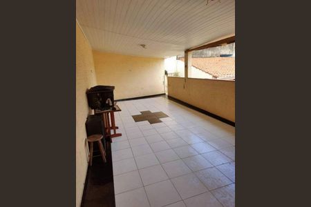 Casa à venda com 160m², 3 quartos e 1 vaga