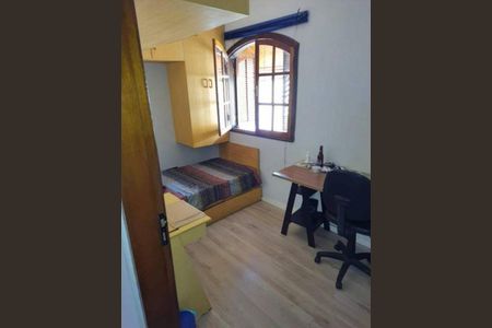 Casa à venda com 160m², 3 quartos e 1 vaga