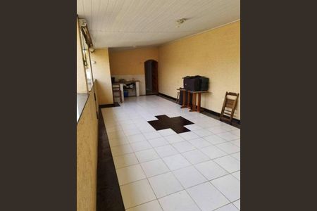 Casa à venda com 160m², 3 quartos e 1 vaga