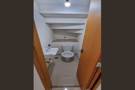 Casa à venda com 130m², 3 quartos e 2 vagas