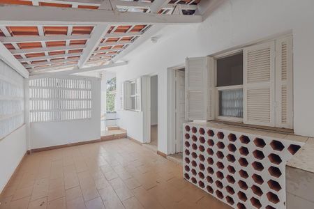 Casa à venda com 336m², 4 quartos e sem vagaÁrea de Serviço