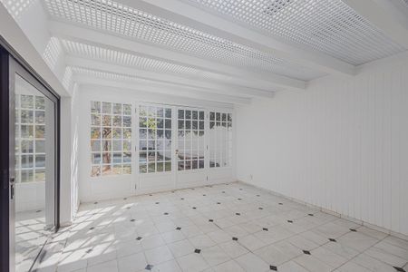 Casa à venda com 336m², 4 quartos e sem vagaSala 2