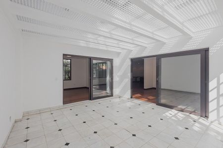 Casa à venda com 336m², 4 quartos e sem vagaSala 2
