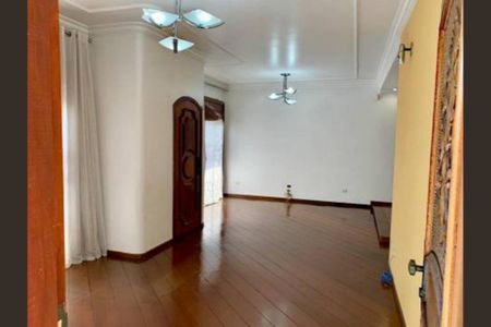 Casa à venda com 300m², 4 quartos e 8 vagas
