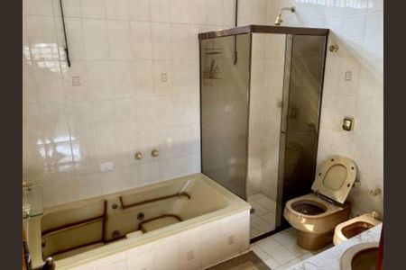 Casa à venda com 300m², 4 quartos e 8 vagas