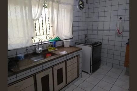 Casa à venda com 190m², 2 quartos e 4 vagas