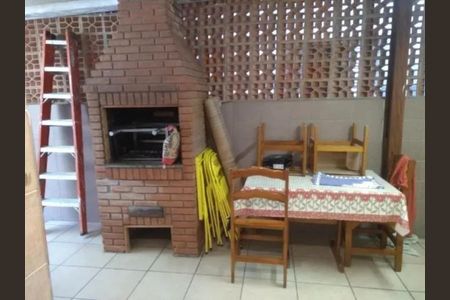 Casa à venda com 190m², 2 quartos e 4 vagas