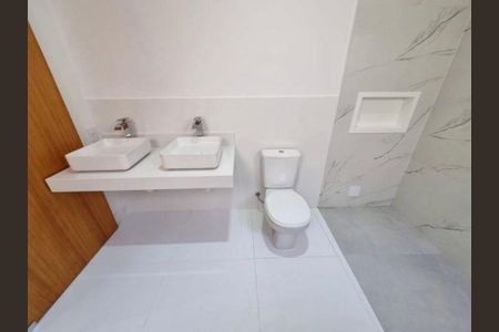 Casa à venda com 270m², 5 quartos e 4 vagas