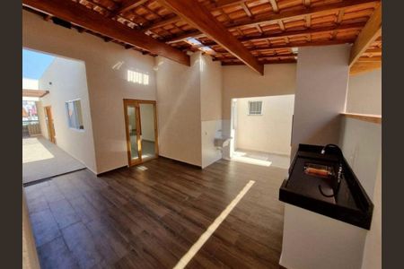 Casa à venda com 270m², 5 quartos e 4 vagas