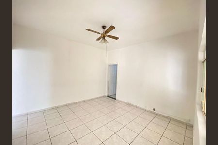 Casa à venda com 224m², 3 quartos e 4 vagas