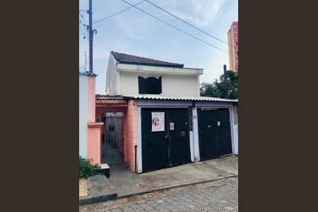 Casa à venda com 120m², 3 quartos e 2 vagas