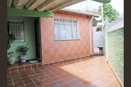 Casa à venda com 100m², 3 quartos e 4 vagas