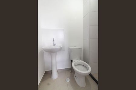 Apartamento para alugar com 38m², 2 quartos e sem vagaBanheiro