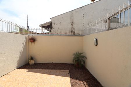 Casa à venda com 87m², 2 quartos e 1 vagaÁrea externa