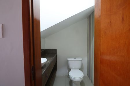 Casa à venda com 87m², 2 quartos e 1 vagaLavabo