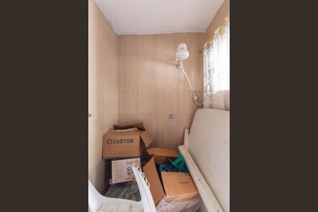 Casa à venda com 137m², 3 quartos e 2 vagasBanheiro 2