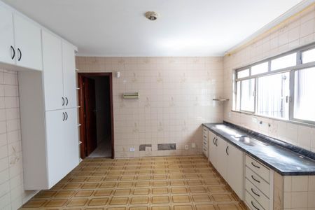 Casa à venda com 137m², 3 quartos e 2 vagasCozinha