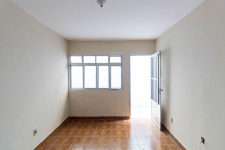 Casa à venda com 137m², 3 quartos e 2 vagasSala