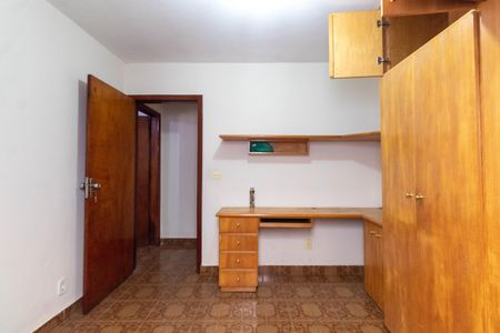 Casa à venda com 137m², 3 quartos e 2 vagasQuarto 2