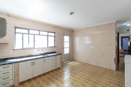 Casa à venda com 137m², 3 quartos e 2 vagasCozinha