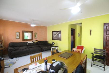 Casa de condomínio para alugar com 168m², 5 quartos e 2 vagasSala 1