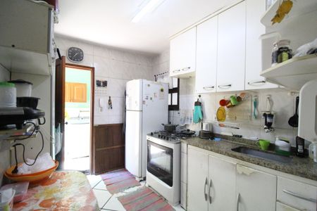 Casa de condomínio para alugar com 168m², 5 quartos e 2 vagasCozinha 1