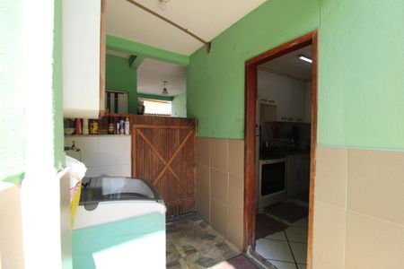 Casa de condomínio para alugar com 168m², 5 quartos e 2 vagasÁrea de serviço 1