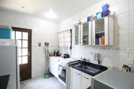 Casa de condomínio para alugar com 168m², 5 quartos e 2 vagasCozinha 2