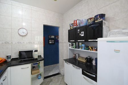 Casa de condomínio para alugar com 168m², 5 quartos e 2 vagasCozinha 2
