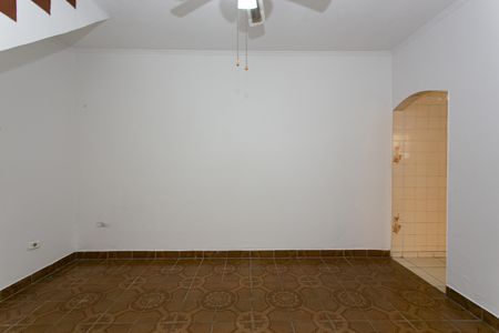 Casa à venda com 132m², 3 quartos e 2 vagas Casa à venda com 132m², 3 quartos e 2 vagasSala