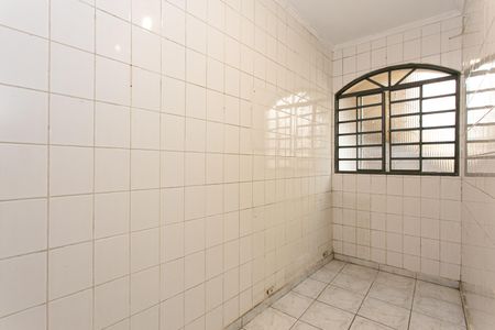 Casa à venda com 132m², 3 quartos e 2 vagas Casa à venda com 132m², 3 quartos e 2 vagasCozinha